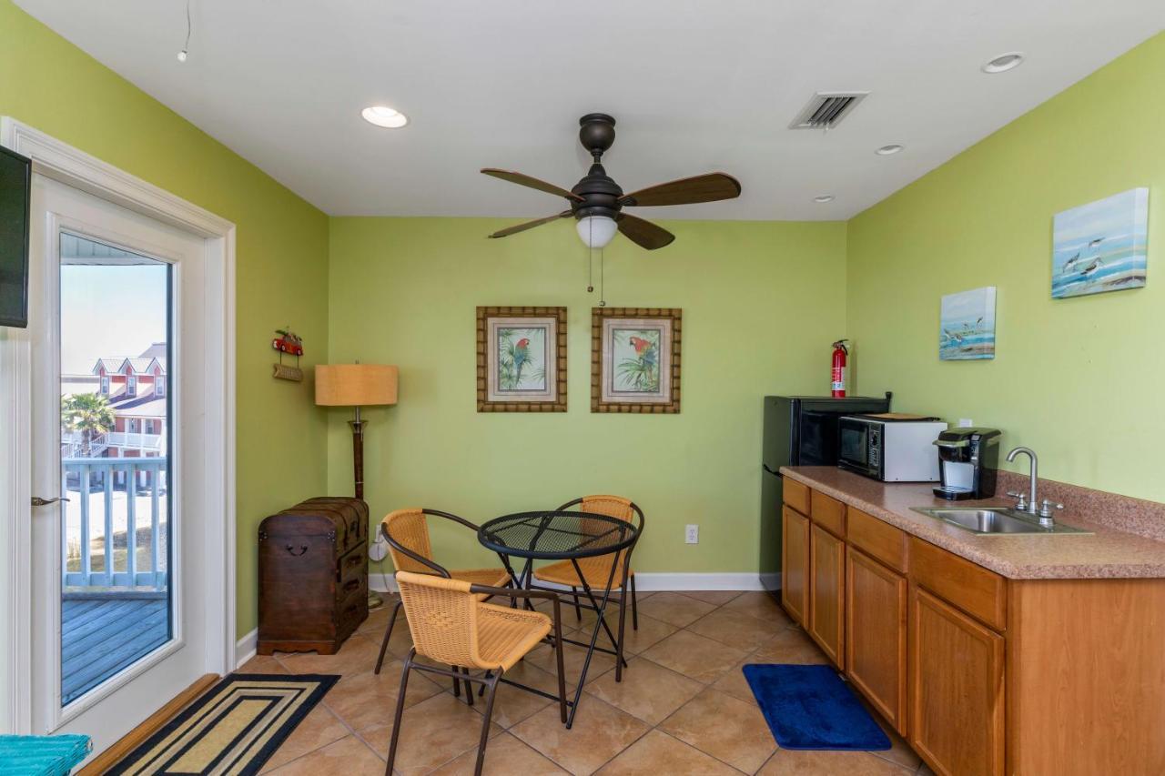 Pelican Pass By Albvr - Great Home On Little Lagoon And Just Steps To The Beach Gulf Shores Kültér fotó